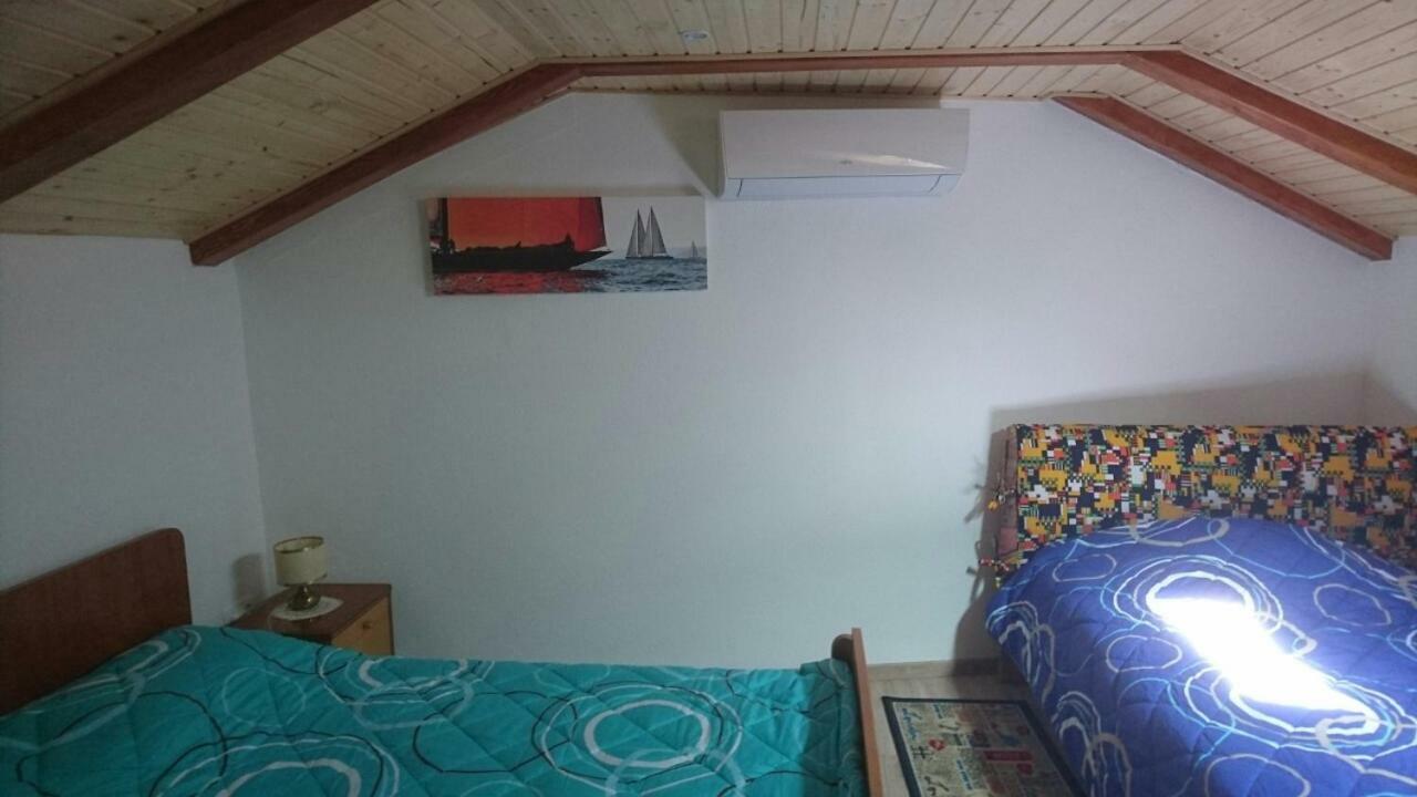 Holiday Home Nika Omišalj Extérieur photo
