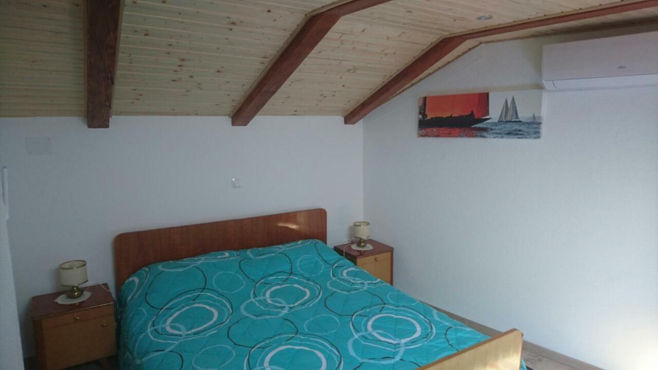 Holiday Home Nika Omišalj Extérieur photo